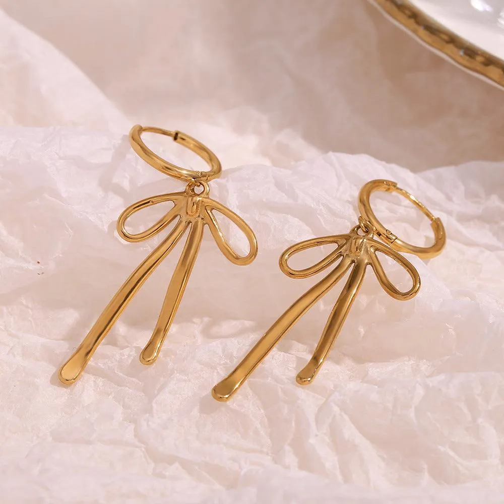 18K Gold Ribbon Hoop Drop Earrings – Trendy Statement Jewellery for Women