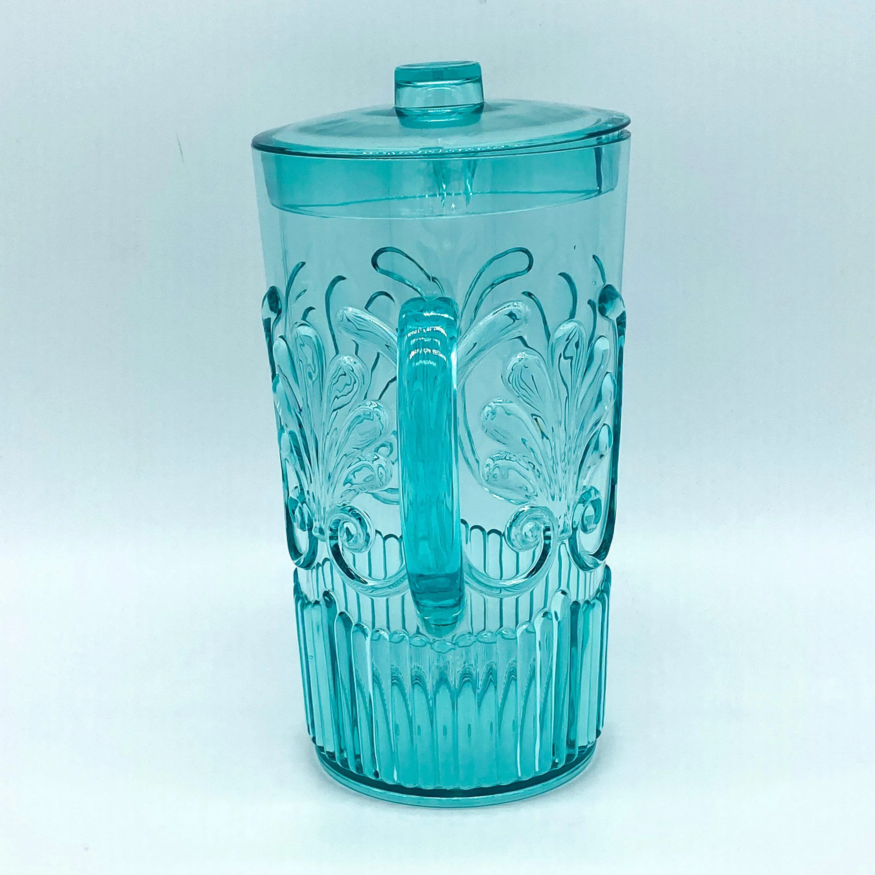 Acrylic Scollop Pitcher: Sea Foam