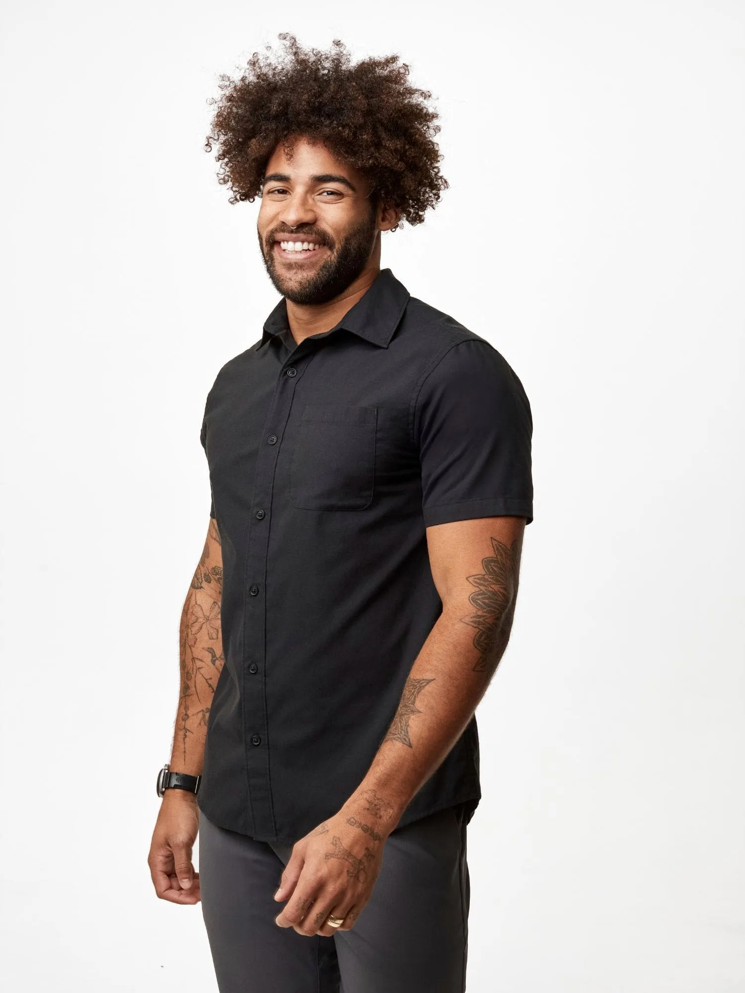 Black Short Sleeve Stretch Button Up