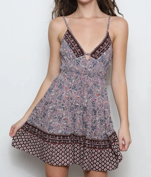 Dress - V Neck Tie Back Printed Sundress