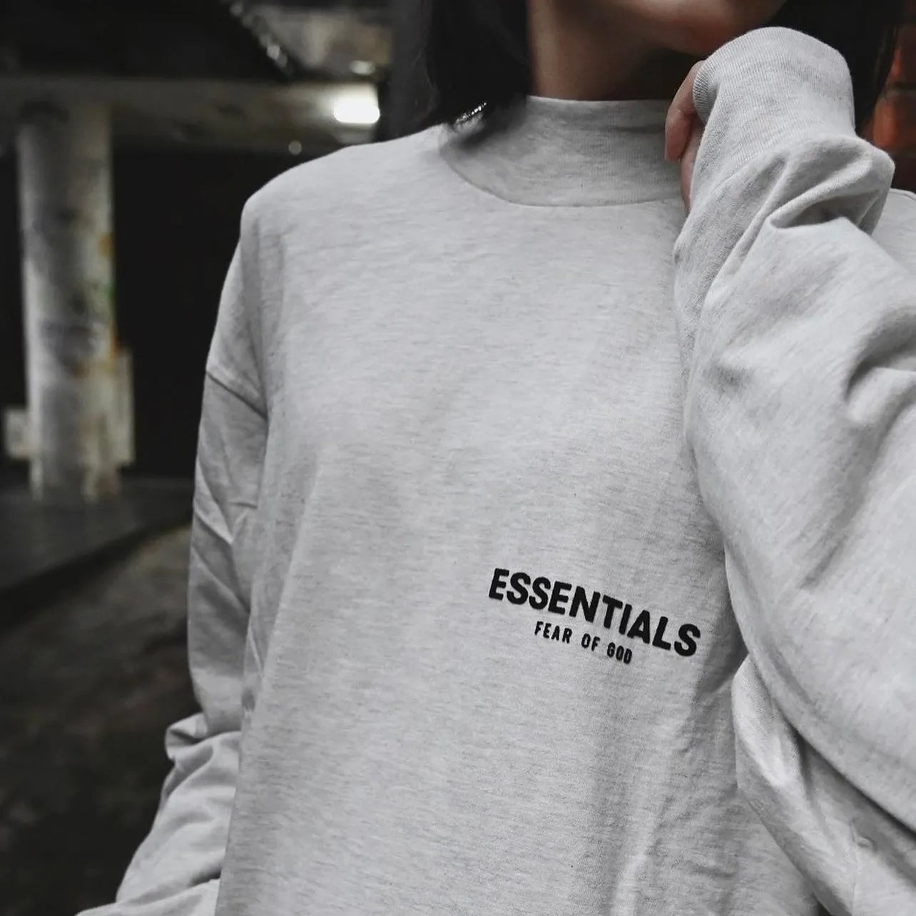 FEAR OF GOD Essentials Felt Logo Long Sleeve Tee Light Oatmeal