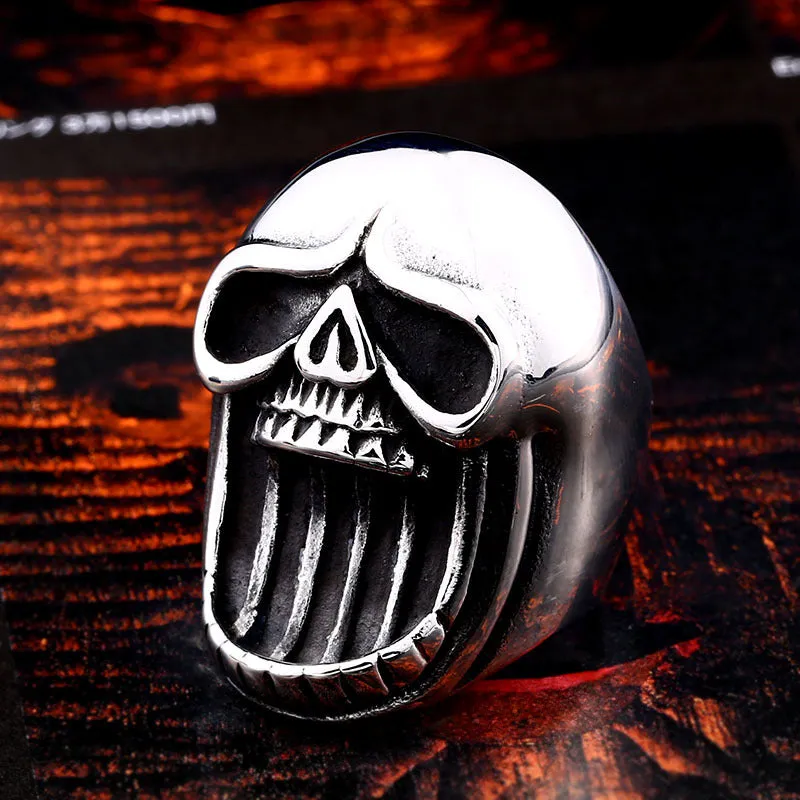 Men's Retro Stainless Steel Skull Ring - Edgy Bar Hipster Accessories for Him