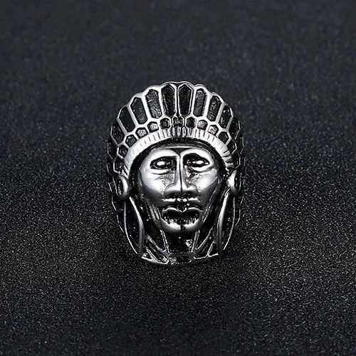 Personalized Retro Punk Skull Ring in Titanium Steel for Men – Indian Chief Index Finger Design