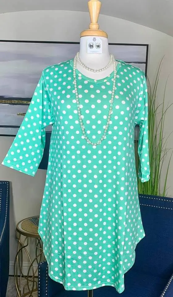 Small/Med : Mint Polka Dot Scoop Tunic