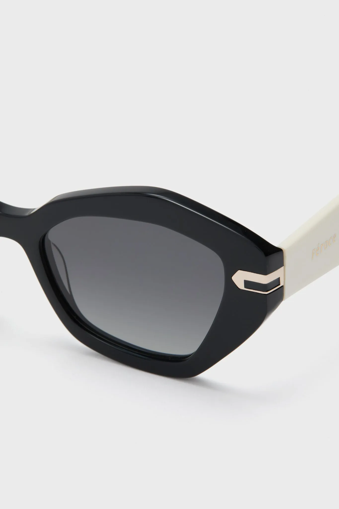 Tuxedo Devon Sunglasses