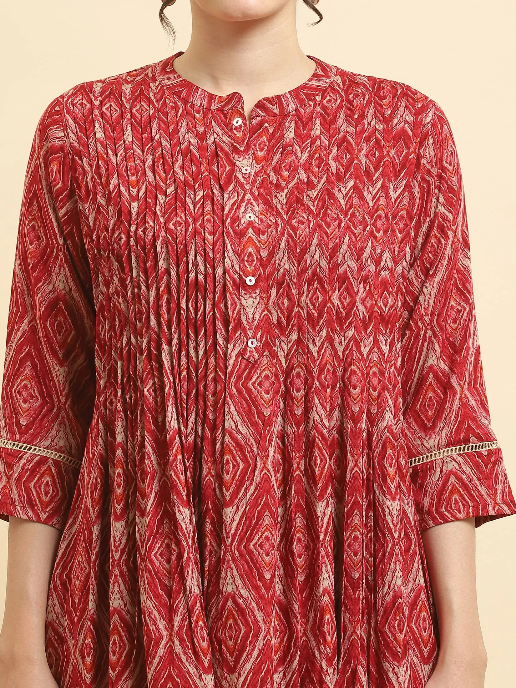 Women Liva Rayon Red Geometric Print Tunic