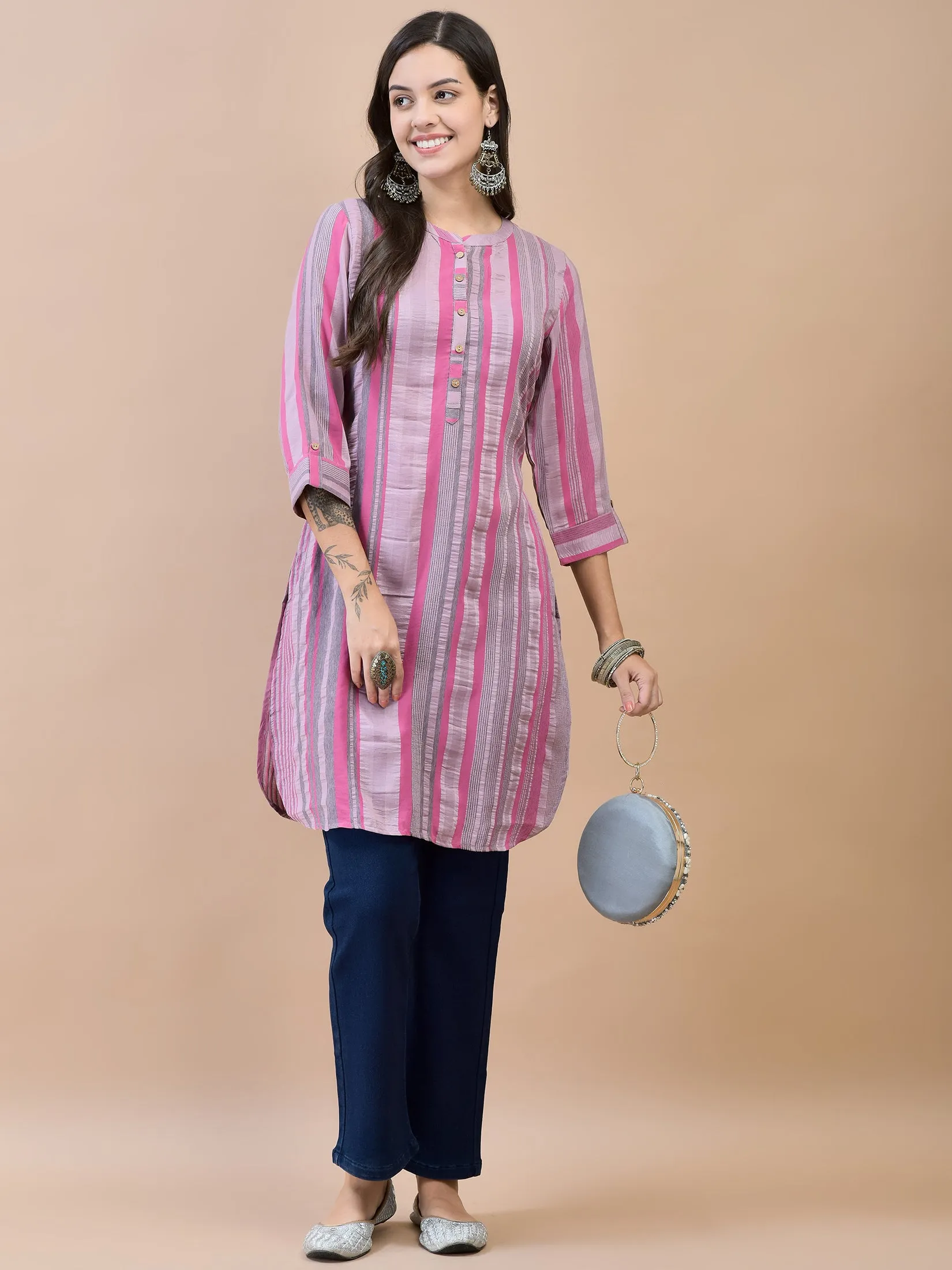 Women Poly Viscose Pink Stripe Print Kurti